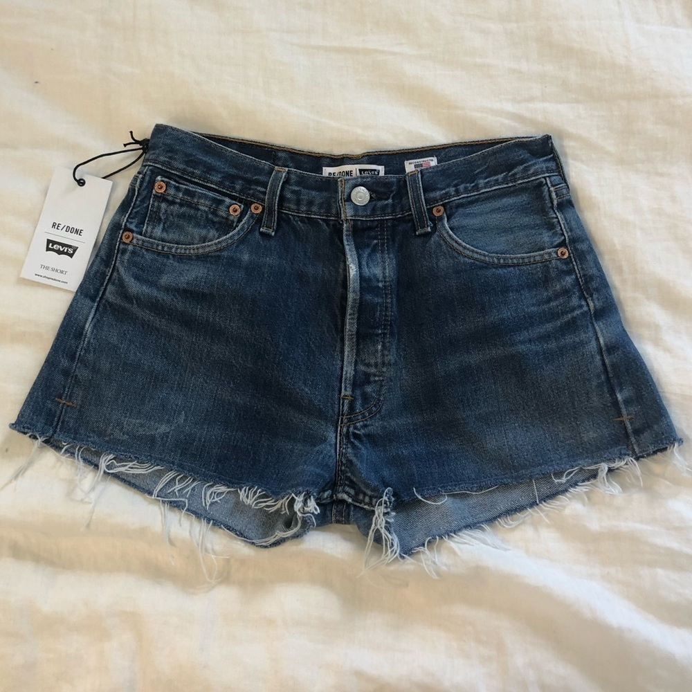 Re/done Levi Shorts - Picture 5 of 8